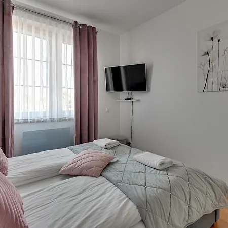 Lägenhet Wakacyjny By Grand