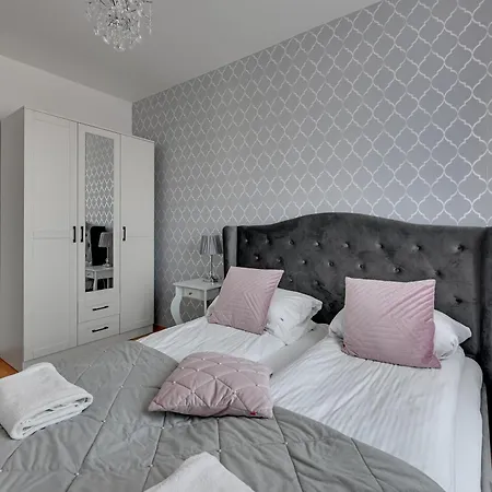 Lägenhet Wakacyjny By Grand Sopot